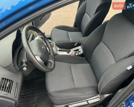 Синий Тойота Аурис, объемом двигателя 1.6 л и пробегом 53 тыс. км за 11900 $, фото 43 на Automoto.ua