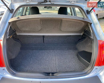 Синій Тойота Ауріс, об'ємом двигуна 1.8 л та пробігом 268 тис. км за 10399 $, фото 47 на Automoto.ua