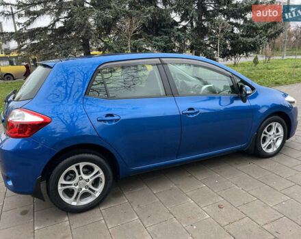 Синий Тойота Аурис, объемом двигателя 1.6 л и пробегом 53 тыс. км за 11900 $, фото 17 на Automoto.ua