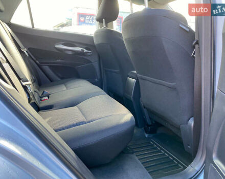 Синій Тойота Ауріс, об'ємом двигуна 1.8 л та пробігом 268 тис. км за 10399 $, фото 33 на Automoto.ua