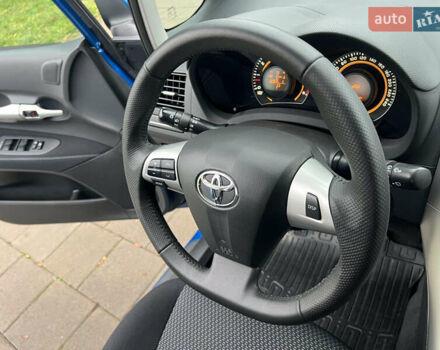 Синий Тойота Аурис, объемом двигателя 1.6 л и пробегом 53 тыс. км за 11900 $, фото 33 на Automoto.ua