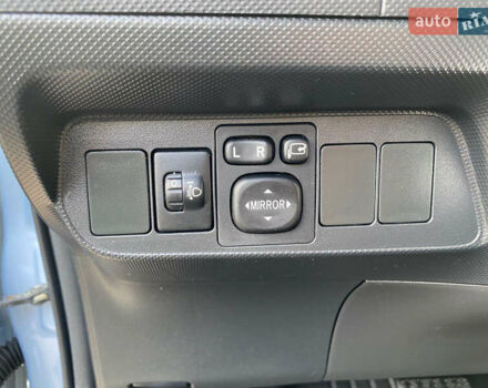 Синій Тойота Ауріс, об'ємом двигуна 1.8 л та пробігом 268 тис. км за 10399 $, фото 82 на Automoto.ua