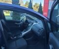 Синий Тойота Аурис, объемом двигателя 1.8 л и пробегом 247 тыс. км за 10000 $, фото 5 на Automoto.ua