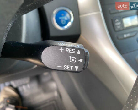 Синій Тойота Ауріс, об'ємом двигуна 1.8 л та пробігом 268 тис. км за 10399 $, фото 71 на Automoto.ua