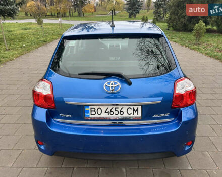 Синий Тойота Аурис, объемом двигателя 1.6 л и пробегом 53 тыс. км за 11900 $, фото 16 на Automoto.ua
