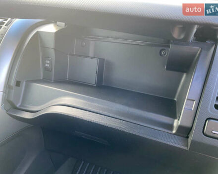 Синій Тойота Ауріс, об'ємом двигуна 1.8 л та пробігом 268 тис. км за 10399 $, фото 19 на Automoto.ua