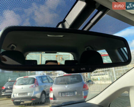 Синій Тойота Ауріс, об'ємом двигуна 1.8 л та пробігом 268 тис. км за 10399 $, фото 59 на Automoto.ua