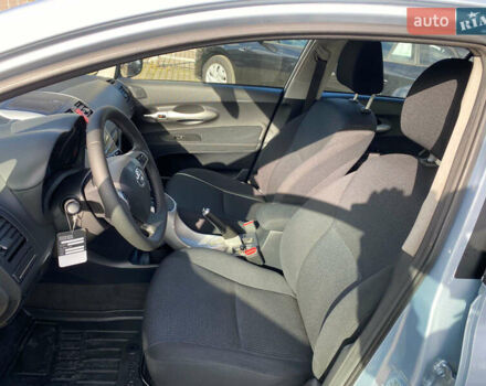 Синій Тойота Ауріс, об'ємом двигуна 1.8 л та пробігом 268 тис. км за 10399 $, фото 51 на Automoto.ua