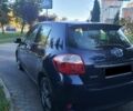 Синий Тойота Аурис, объемом двигателя 1.8 л и пробегом 247 тыс. км за 10000 $, фото 2 на Automoto.ua