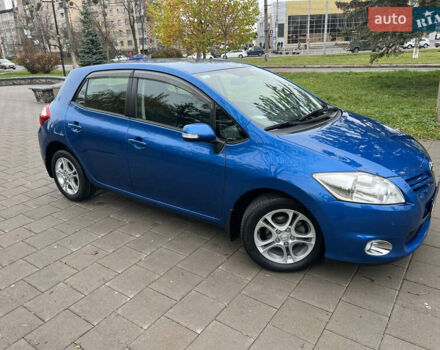 Синий Тойота Аурис, объемом двигателя 1.6 л и пробегом 53 тыс. км за 11900 $, фото 9 на Automoto.ua