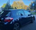 Синий Тойота Аурис, объемом двигателя 1.8 л и пробегом 247 тыс. км за 10000 $, фото 3 на Automoto.ua