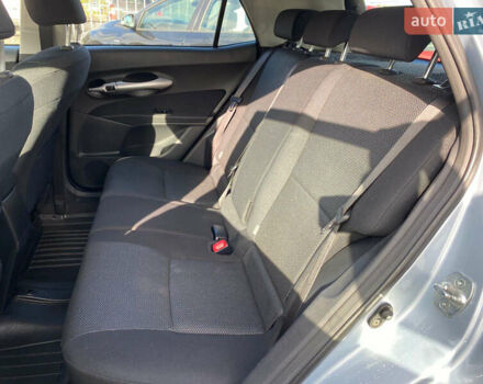 Синій Тойота Ауріс, об'ємом двигуна 1.8 л та пробігом 268 тис. км за 10399 $, фото 52 на Automoto.ua