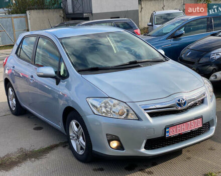 Синій Тойота Ауріс, об'ємом двигуна 1.8 л та пробігом 268 тис. км за 10399 $, фото 80 на Automoto.ua