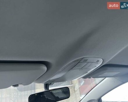 Синій Тойота Ауріс, об'ємом двигуна 1.6 л та пробігом 149 тис. км за 10300 $, фото 25 на Automoto.ua