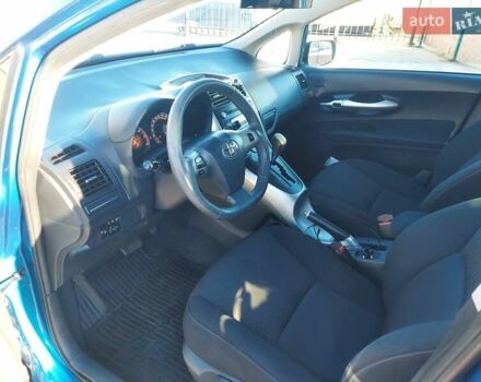 Синий Тойота Аурис, объемом двигателя 1.6 л и пробегом 130 тыс. км за 10800 $, фото 40 на Automoto.ua