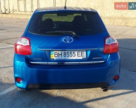Синий Тойота Аурис, объемом двигателя 1.6 л и пробегом 130 тыс. км за 10800 $, фото 5 на Automoto.ua