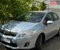 Синий Тойота Аурис, объемом двигателя 1.8 л и пробегом 183 тыс. км за 11500 $, фото 1 на Automoto.ua