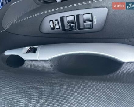 Синій Тойота Ауріс, об'ємом двигуна 1.6 л та пробігом 149 тис. км за 10300 $, фото 7 на Automoto.ua