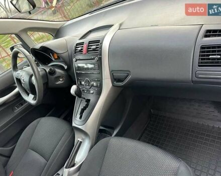 Синий Тойота Аурис, объемом двигателя 1.6 л и пробегом 164 тыс. км за 11700 $, фото 8 на Automoto.ua