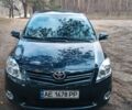 Синій Тойота Ауріс, об'ємом двигуна 1.6 л та пробігом 107 тис. км за 11000 $, фото 1 на Automoto.ua