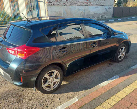 Синий Тойота Аурис, объемом двигателя 1.33 л и пробегом 154 тыс. км за 9299 $, фото 8 на Automoto.ua