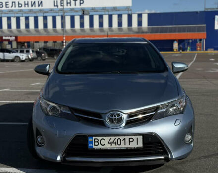 Синій Тойота Ауріс, об'ємом двигуна 1.6 л та пробігом 204 тис. км за 11500 $, фото 1 на Automoto.ua