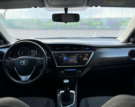 Синій Тойота Ауріс, об'ємом двигуна 1.6 л та пробігом 204 тис. км за 11500 $, фото 17 на Automoto.ua