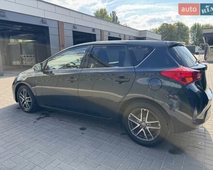 Синий Тойота Аурис, объемом двигателя 1.4 л и пробегом 165 тыс. км за 10500 $, фото 14 на Automoto.ua