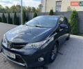 Синий Тойота Аурис, объемом двигателя 1.4 л и пробегом 165 тыс. км за 10500 $, фото 1 на Automoto.ua