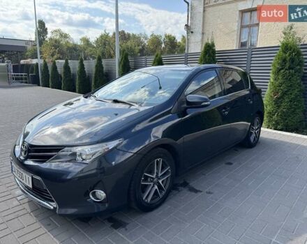 Синий Тойота Аурис, объемом двигателя 1.4 л и пробегом 165 тыс. км за 10500 $, фото 1 на Automoto.ua