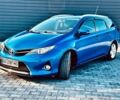 Синий Тойота Аурис, объемом двигателя 2 л и пробегом 257 тыс. км за 9999 $, фото 1 на Automoto.ua