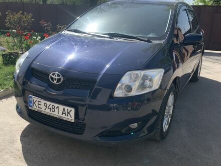 Тойота Ауріс 2006 у Кривому Розі на Automoto.ua Синій Тойота Ауріс, об'ємом двигуна 2 л та пробігом 280 тис. км за 6200 $, фото 1 на Automoto.ua