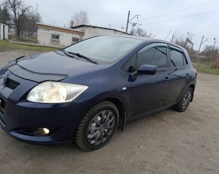 Синий Тойота Аурис, объемом двигателя 1.6 л и пробегом 210 тыс. км за 5650 $, фото 1 на Automoto.ua