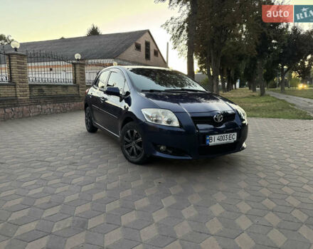 Синий Тойота Аурис, объемом двигателя 1.6 л и пробегом 169 тыс. км за 7199 $, фото 1 на Automoto.ua