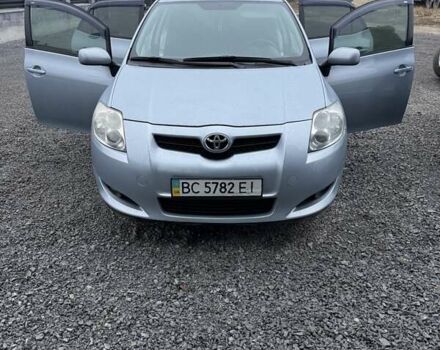 Синий Тойота Аурис, объемом двигателя 1.6 л и пробегом 179 тыс. км за 6255 $, фото 1 на Automoto.ua