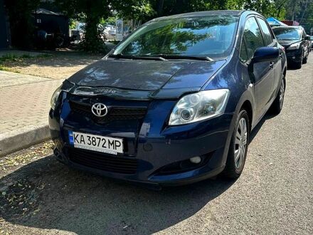 Тойота Аурис 2008 в Фастове на Automoto.ua Синий Тойота Аурис, объемом двигателя 1.6 л и пробегом 225 тыс. км за 5650 $, фото 1 на Automoto.ua