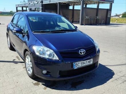 Синій Тойота Ауріс, об'ємом двигуна 1.36 л та пробігом 244 тис. км за 7200 $, фото 1 на Automoto.ua