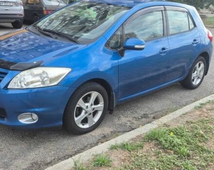 Синій Тойота Ауріс, об'ємом двигуна 1.6 л та пробігом 191 тис. км за 9500 $, фото 1 на Automoto.ua