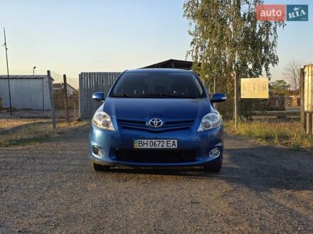 Тойота Аурис 2010 в Одессе на Automoto.ua Синий Тойота Аурис, объемом двигателя 1.6 л и пробегом 87 тыс. км за 10300 $, фото 1 на Automoto.ua