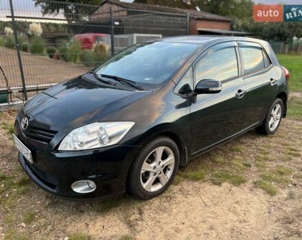 Зеленый Тойота Аурис, объемом двигателя 0 л и пробегом 65 тыс. км за 10351 $, фото 5 на Automoto.ua