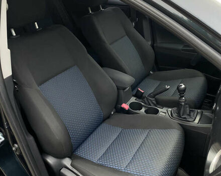 Зеленый Тойота Аурис, объемом двигателя 1.33 л и пробегом 160 тыс. км за 9200 $, фото 39 на Automoto.ua