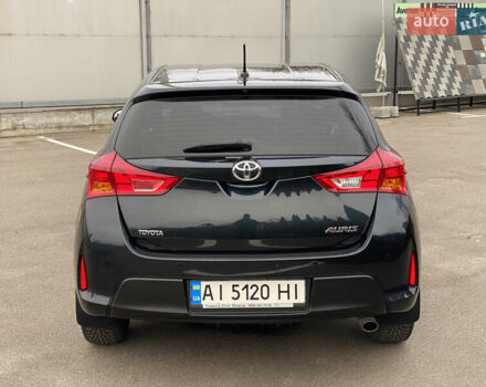 Зеленый Тойота Аурис, объемом двигателя 1.33 л и пробегом 160 тыс. км за 9200 $, фото 4 на Automoto.ua