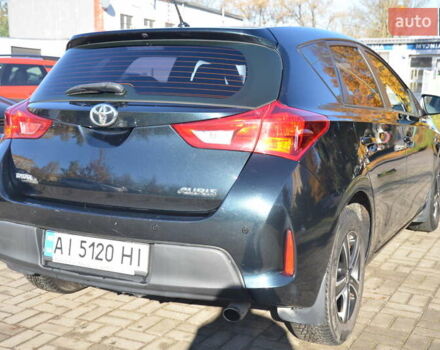 Зеленый Тойота Аурис, объемом двигателя 1.4 л и пробегом 160 тыс. км за 8800 $, фото 5 на Automoto.ua