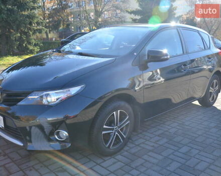 Зеленый Тойота Аурис, объемом двигателя 1.4 л и пробегом 160 тыс. км за 8800 $, фото 2 на Automoto.ua