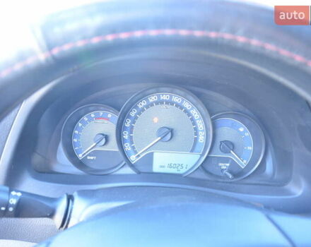 Зеленый Тойота Аурис, объемом двигателя 1.4 л и пробегом 160 тыс. км за 8800 $, фото 14 на Automoto.ua