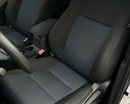 Зеленый Тойота Аурис, объемом двигателя 1.33 л и пробегом 160 тыс. км за 9200 $, фото 28 на Automoto.ua