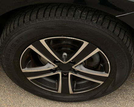 Зеленый Тойота Аурис, объемом двигателя 1.33 л и пробегом 160 тыс. км за 9200 $, фото 56 на Automoto.ua