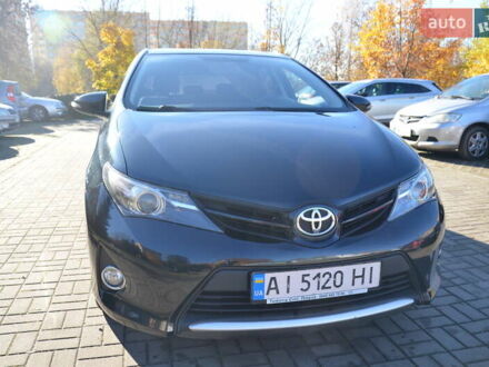 Зеленый Тойота Аурис, объемом двигателя 1.4 л и пробегом 160 тыс. км за 8800 $, фото 1 на Automoto.ua