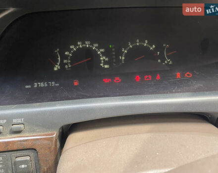 Белый Тойота Авалон, объемом двигателя 3 л и пробегом 370 тыс. км за 2500 $, фото 2 на Automoto.ua