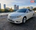 Белый Тойота Авалон, объемом двигателя 3.5 л и пробегом 215 тыс. км за 12700 $, фото 1 на Automoto.ua